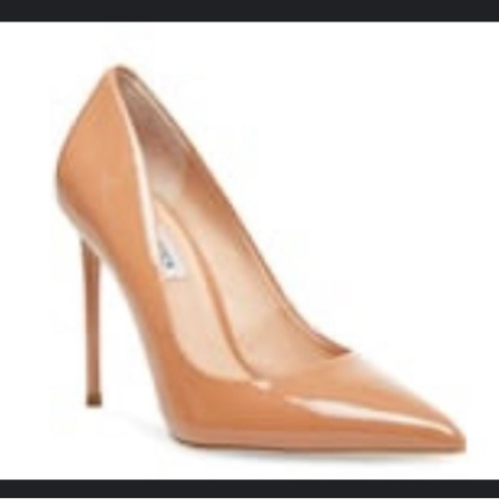 NWT! 8.5 Camel Steve Madden Vala Pumps